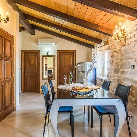 Villa Meri