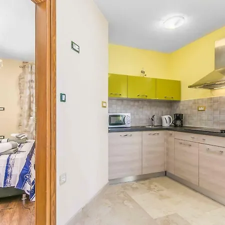 Meri Villa